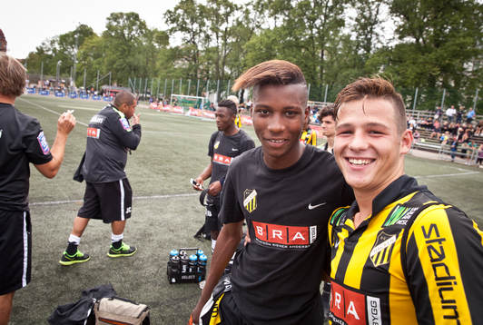 Match i Gothia Cup mellan Helsingborg och Häcken