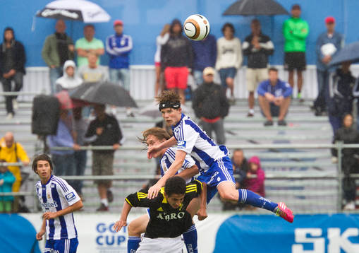Match i Gothia Cup mellan IFK Göteborg och AIK