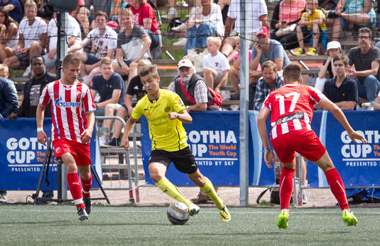 Match i Gothia Cup mellan Mjällby och Röda Stjärnan