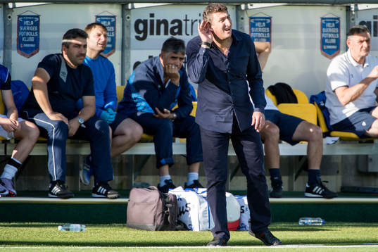 Inter Bakus tränare Kakhaber Tskhadadze