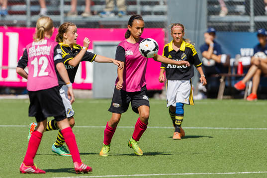 Final i G12 mellan AIK FF och JSSL Arsenal Singapore