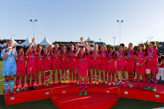 Final i G17 mellan Vaksala SK och Göteborgs DFF, Göteborg