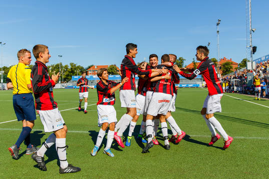 Final i B14 mellan Senlis U.S.M och IF Brommapojkarna, BP