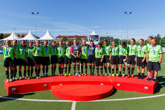 Final i G14 mellan AIK FF och KFV Segeberg, Segeberg blir