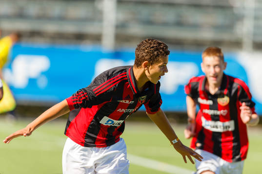 Final i B14 mellan Senlis U.S.M och IF Brommapojkarna