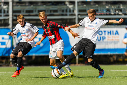 Final i B14 mellan Senlis U.S.M och IF Brommapojkarna