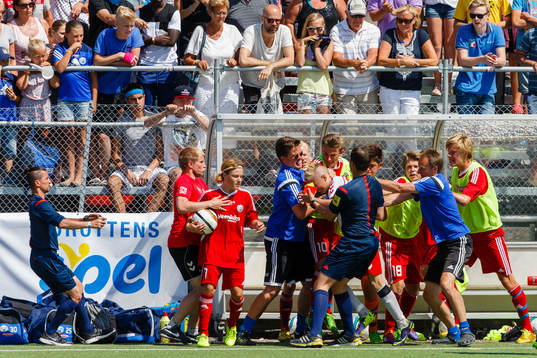 Final i B16 mellan HK 1 och Onsala BK, bråk