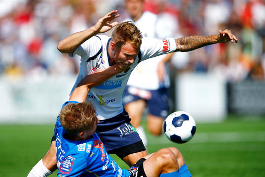 Bläddra bland fler bilder av Fotboll, Allsvenskan, Gefle - Halmstad