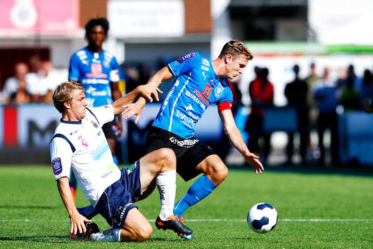 Gefles Johan Oremo och Halmstads Simon Silverholt