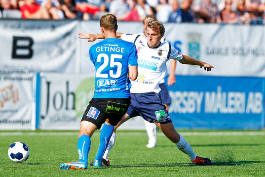 Halmstads Richard Magyar mot Gefles Johan Oremo