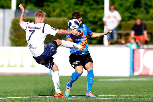 Gefles Robin Nilsson och Halmstads Simon Silverholt