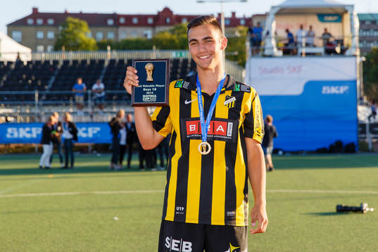 Final i B18 mellan BK Häcken och Lärje Angered IF