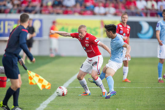 Kalmars Tobias Eriksson och Malmös Amin Nazari
