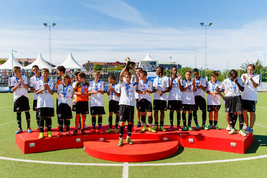 Final i B14 mellan Senlis U.S.M och IF Brommapojkarna,