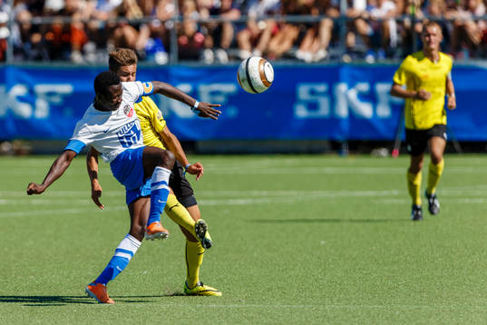 Final i B17E Tipselit Trophy mellan Mjällby AIF och Right