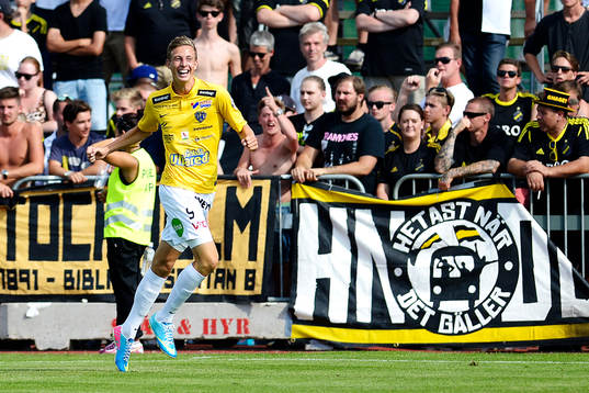 Falkenbergs Andrés Thorleifsson jublar