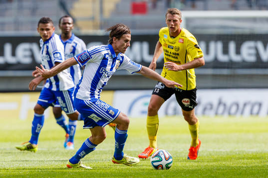 IFK Göteborgs Lasse Vibe och Mjällbys Daniel Nilsson