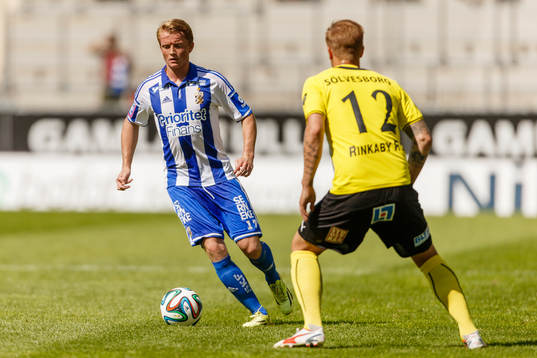 Mjällbys David Löfquist och IFK Göteborgs Sam Larsson