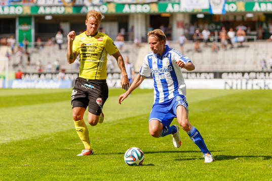 Mjällbys David Löfquist och IFK Göteborgs Adam Johansson