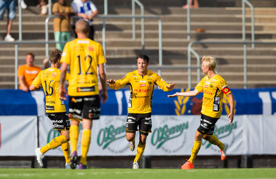 Elfsborgs Mikkel Beckmann reducerar till 2-1
