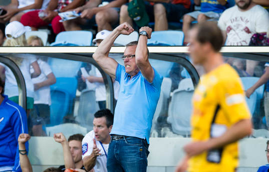 Norrköpings tränare Jan Andersson firar segern