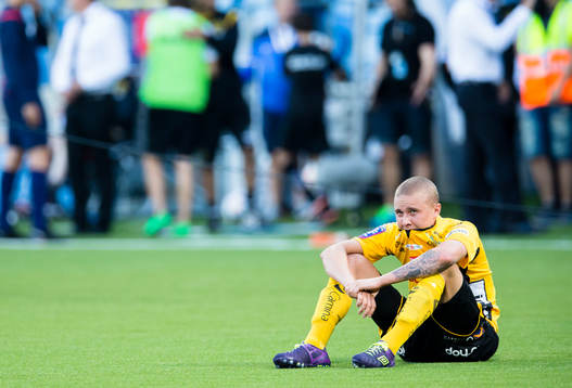 Elfsborgs Sebastian Holmén ser deppig ut