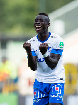Norrköpings Alhaji Kamara reagerar