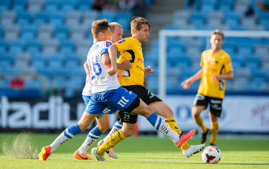 Elfsborgs Marcus Rohdén jagas av Norrköpings Linus