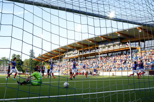 Åtvidabergs Ricardo Santos har precis gjort 3-2-målet och