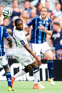 Häckens Rene Makondele och Djurgårdens Stefan Karlsson