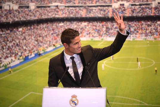 JAMES RODRIGUEZ Presentation at Real Madrid.Santiago