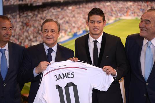 JAMES RODRIGUEZ Presentation at Real Madrid.Santiago