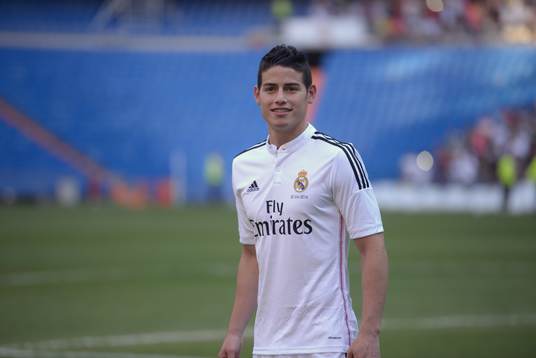 JAMES RODRIGUEZ Presentation at Real Madrid.Santiago
