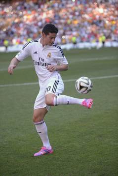 JAMES RODRIGUEZ Presentation at Real Madrid.Santiago