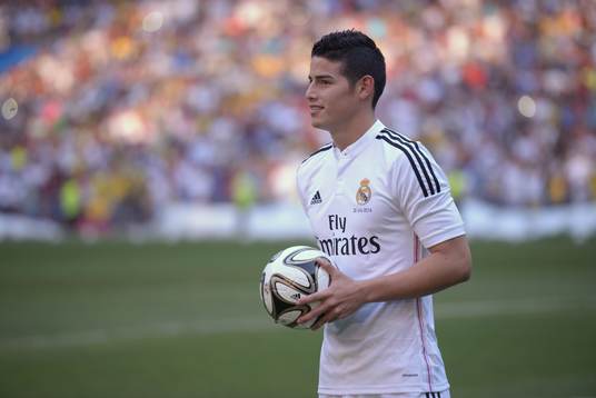 JAMES RODRIGUEZ Presentation at Real Madrid.Santiago