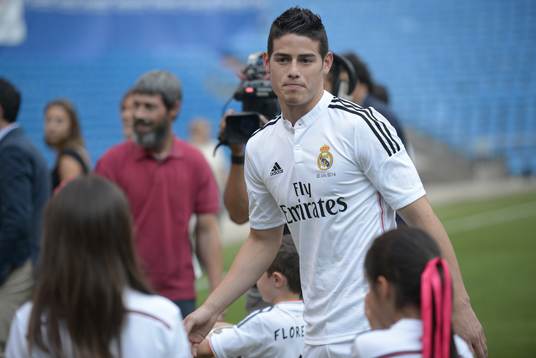 JAMES RODRIGUEZ Presentation at Real Madrid.Santiago