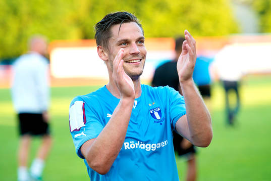 Malmö FFs  Markus Rosenberg tackar publiken