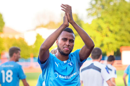 Malmö FFs Isaac Kiese Thelin jublar