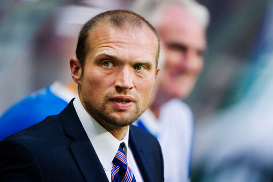 Linfields tränare Warren Feeney