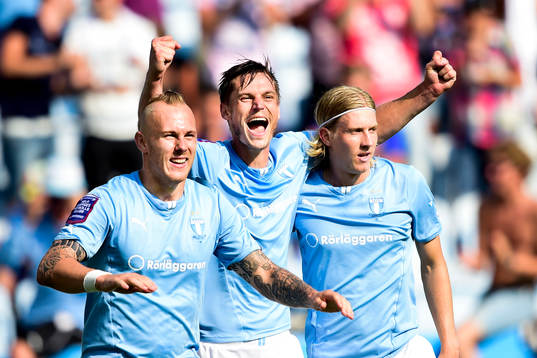 Malmö FFs Markus Rosenberg (m) jublar