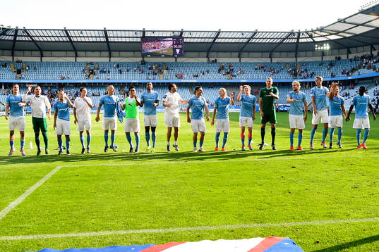 Malmö FFs spelare tackar publiken