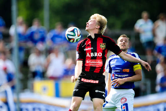 Brommapojkarnas Gustav Sandberg Magnusson och Åtvidabergs