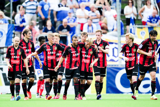 Brommapojkarna jublar