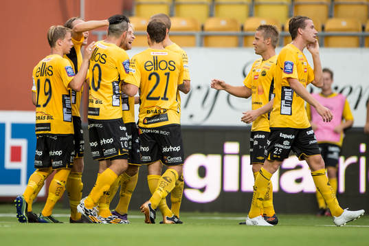 Elfsborgs spelarna jublar
