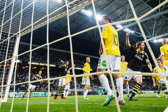 under fotbollsmatchen i Allsvenskan mellan AIK och