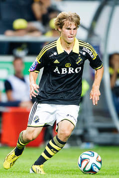 s Sam Lundholm