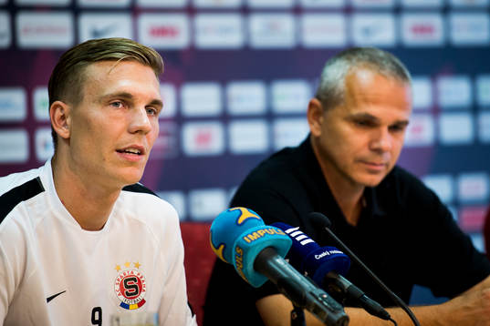 Sparta Prags Bořek Dočkal och tränare Vítězslav