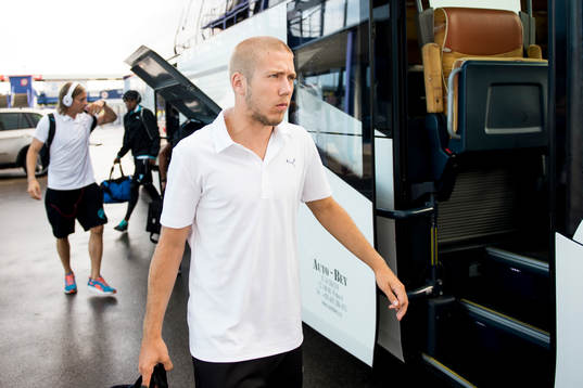 Malmö FFs Anton Tinnerholm anländer Generali Arena