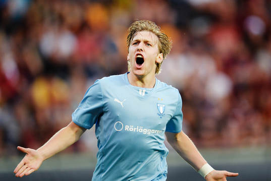 Malmö FFs Emil Forsberg jublar