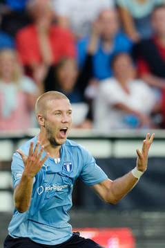 Malmö FFs Anton Tinnerholm jublar